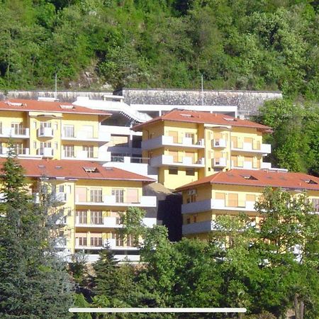 Appartamento Con Bellissima Vista Καμπιόνε ντ' Ιτάλια Εξωτερικό φωτογραφία